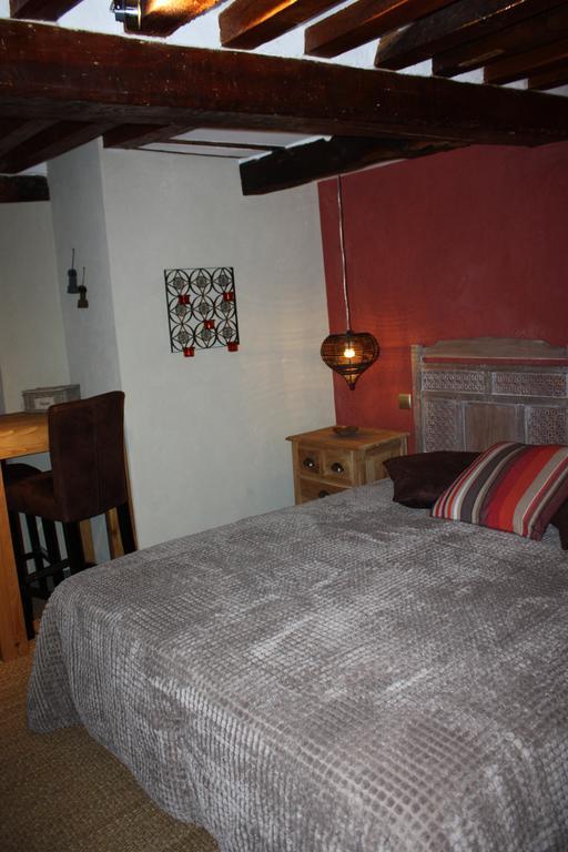Les Songes D'Helena Otel Honfleur Oda fotoğraf